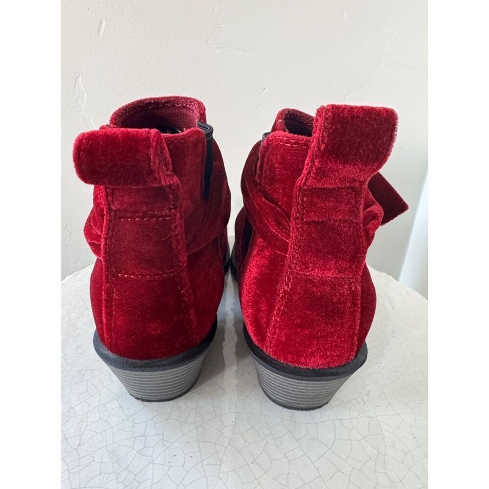 Justin Textile Velvet knot Ankle Boots Red Wine Western Cowgirl Size 8.5 EUC - Picture 3 of 12